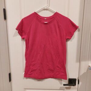 Athleta Momentum Tee